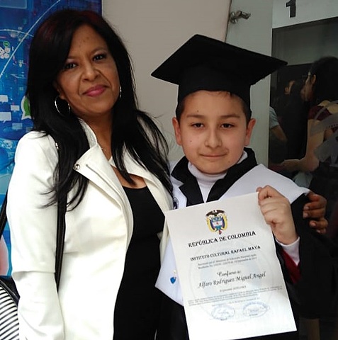 GRADUACIÓN DE QUINTO DE PRIMARIA