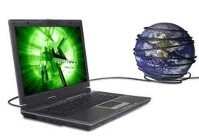 Mi primer ordenador portatil y comienzo a utilizar la tecnología Wifi.