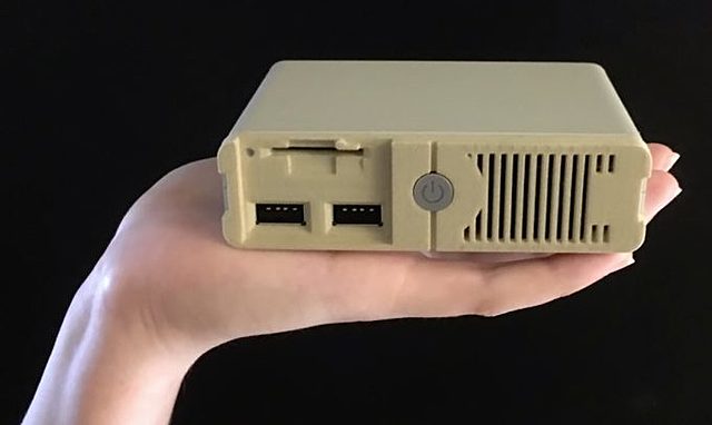 ξ PC Classic (3D Print + RASPBERRY PI 4)