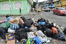 Aumenta la basura en Esmeraldas