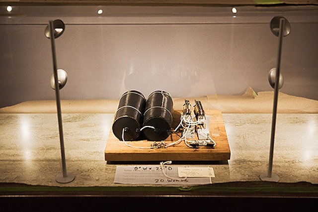 Una Máquina en una mesa? ,Las máquinas son para el campo