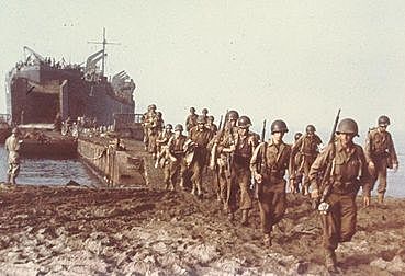 Aliados desembarcan en Salerno