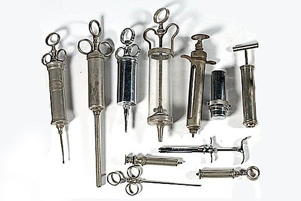 First Syringe - Charles Gabriel Pravaz and Alexander Wood