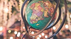 Timeline: CORRIENTES DE PENSAMIENTO EN GEOGRAFÍA.