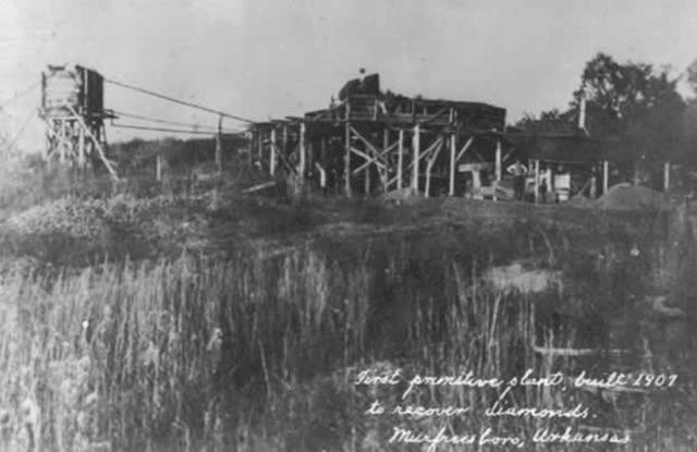 John Huddleston sold his 160 acre diamond-bearing land for $36,000 and the Arkansas Diamond Company was established.