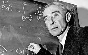 Robert Oppenheimer: la formula electromagnética