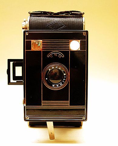 Aparece la película de color Agfa