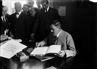 Se inauguró el Banco de México