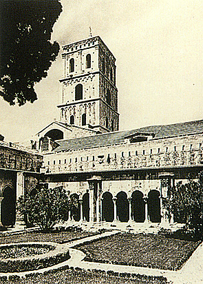 Se funda el Hospital de Peregrinos