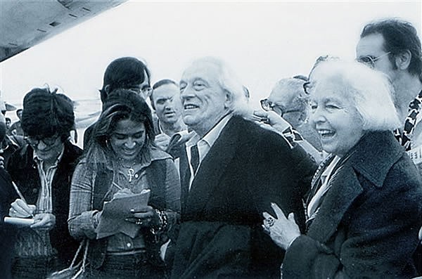 Los exiliados vuelven a España