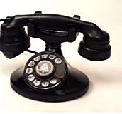 Caixa de fusta a la pared