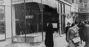 NOCHE DE LOS CRISTALES ROTOS