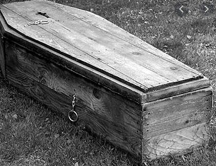 The fall of the house of Usher - 2