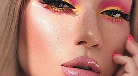 Timeline: Makeup history