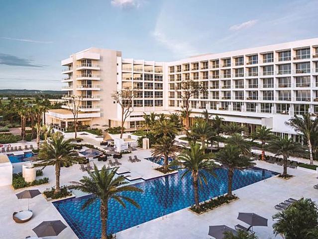 I start working in recognized hotels in the city