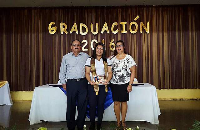 Graduación de secundaria. Noveno Año.