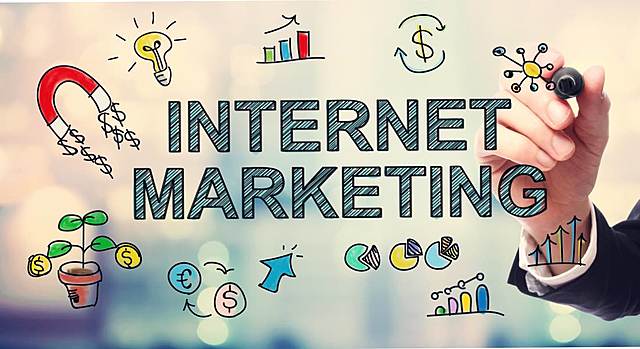 MARKETING ACTUAL: EL INTERNET 2000