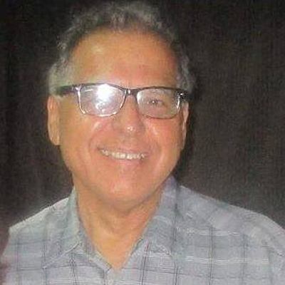 Timeline: Innovación Tecnológica para Creación Literaria