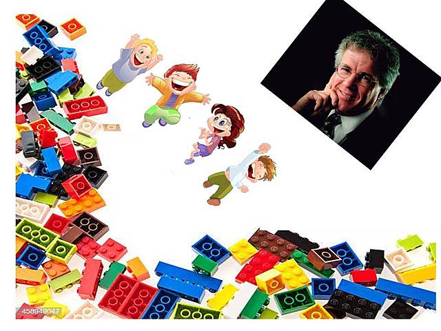 "Metáfora del LEGO"