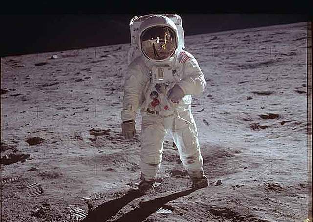 De eerste mens op de maan