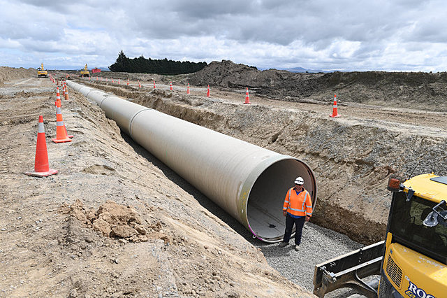 Canterbury Irrigation Scheme - Stage TWO . The purpose of stage two was to build a pipeline between the Selwyn and Waimakariri Rivers