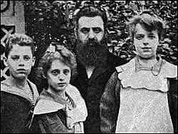 Nacimiento de Trudy (hija menor)