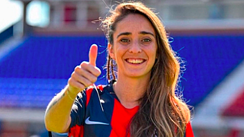 Macarena Sanchez libre en la UAI Urquiza.