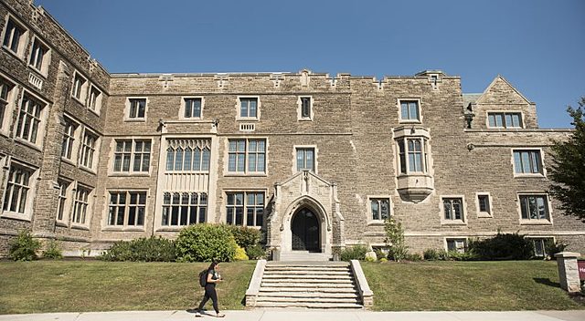Universidad de McMaster