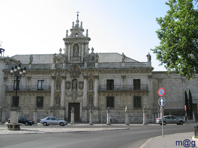 Estudios académicos.