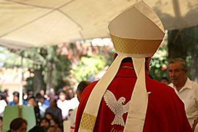 Reestablecimiento de relaciones con el Papa