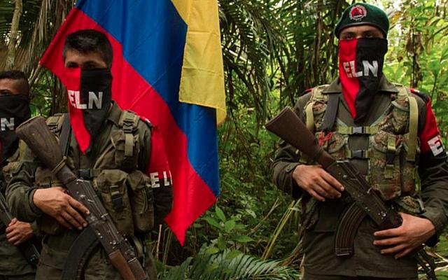 acercamientos con el ejercito de liberacion nacional