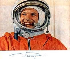 Yuri Gagarin orbita al voltant de la Terra a bord del Vostok I