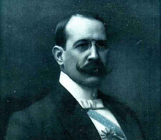 Después de que se termine el conflicto Figueroa decide clausurar el Congreso Nacional