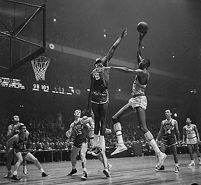 Wilt Chambelain Sets NBA single Score