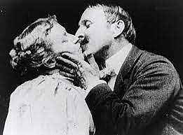 The first kiss ever in cinema history at the Thomas Edison Studio