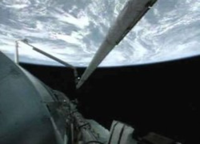 Discovery losted foam from it's external fuel tank