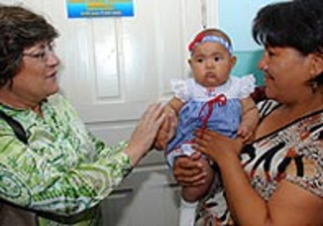 European Union parliamentarians see improving maternal and child health in Uzbekistan