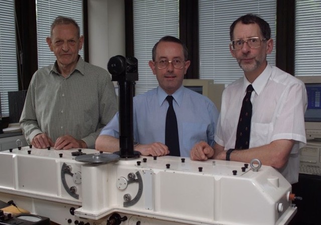 Hole in Ozon Layer Discovered