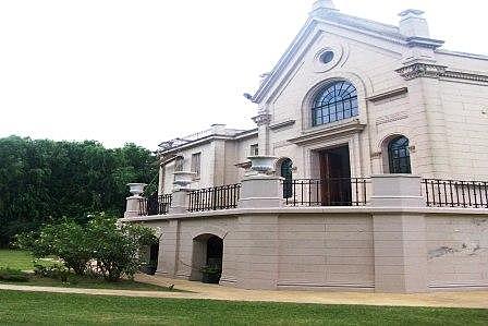 Ortega y Gasset funda un -Instituto de Humanidades