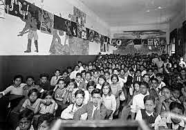 Se crea una dirección para regular las Misiones Culturales que multiplicaron y extendieron su radio de acción.