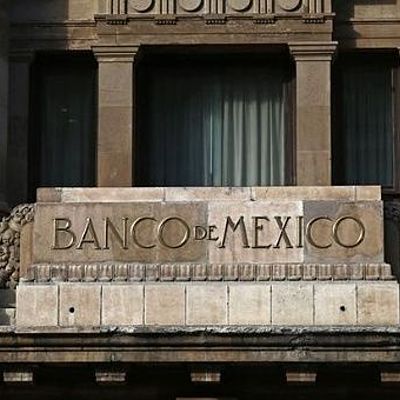 Timeline: HISTORIA DE LA BANCA EN MÈXICO