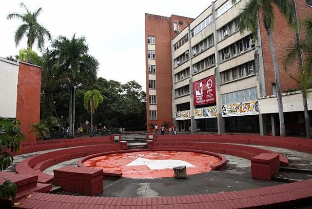 UNIVERSIDAD DEL VALLE (CALI)