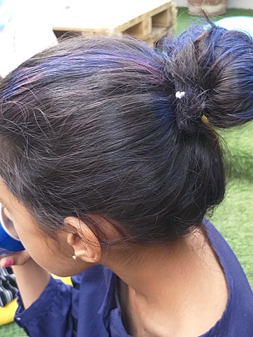 blue and pink hair dye