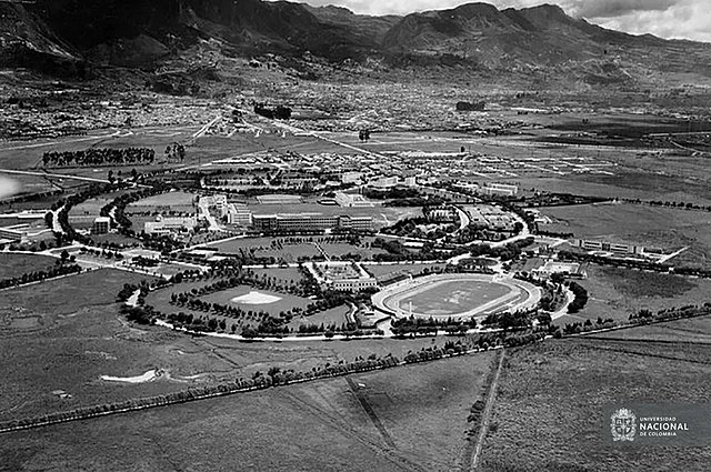 Reorganización de la Universidad Nacional y construcción de la ciudad Universitaria