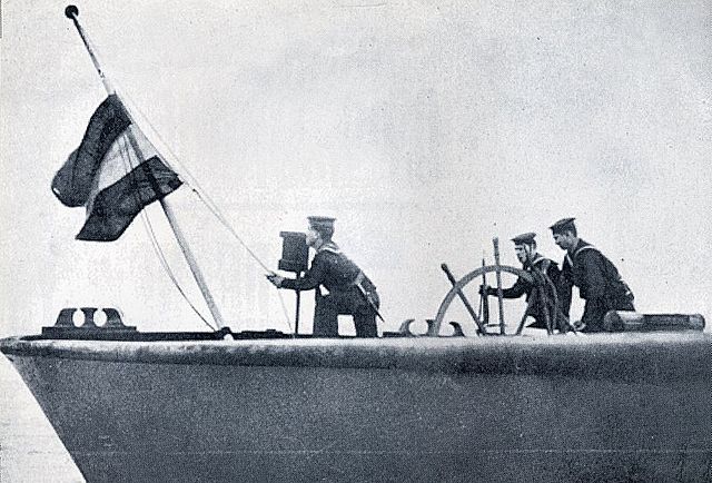 PORTUGAL ENTRA A LA GUERRA