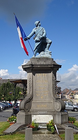 Fumay, par des Parcs Régionaux (F)