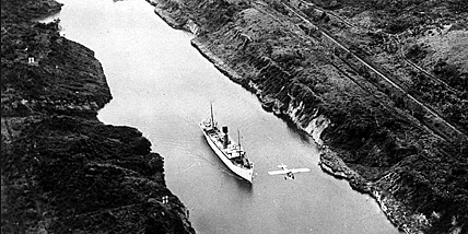 U.S. opens Panama Canal