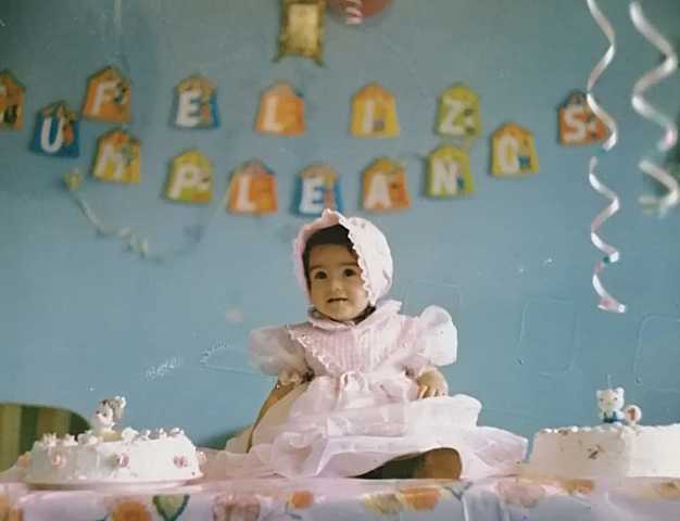 MI PRIMER AÑITO
