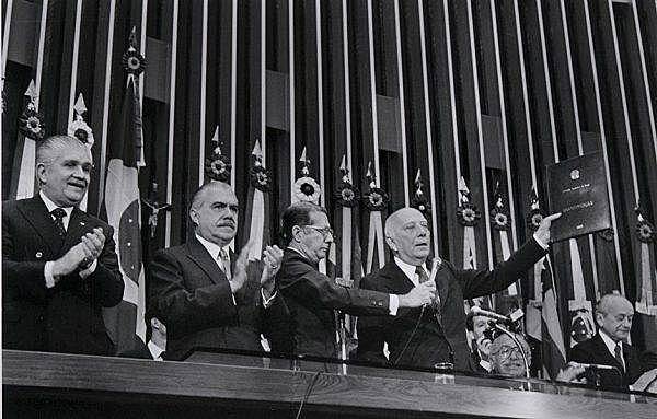 CONSTITUIÇÃO CIDADÃ