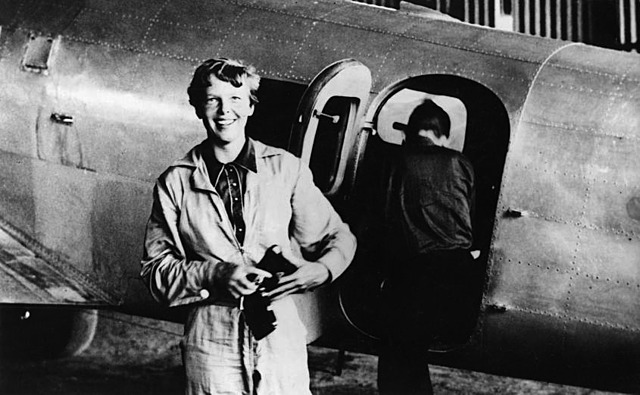 Amelia Earhart Flies Across the Atlantic